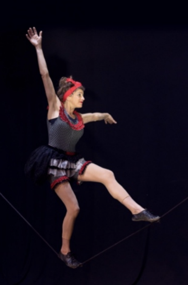 ESPECTACLE: LA SIGNORA GÓMEZ – COMPANY YEPA!